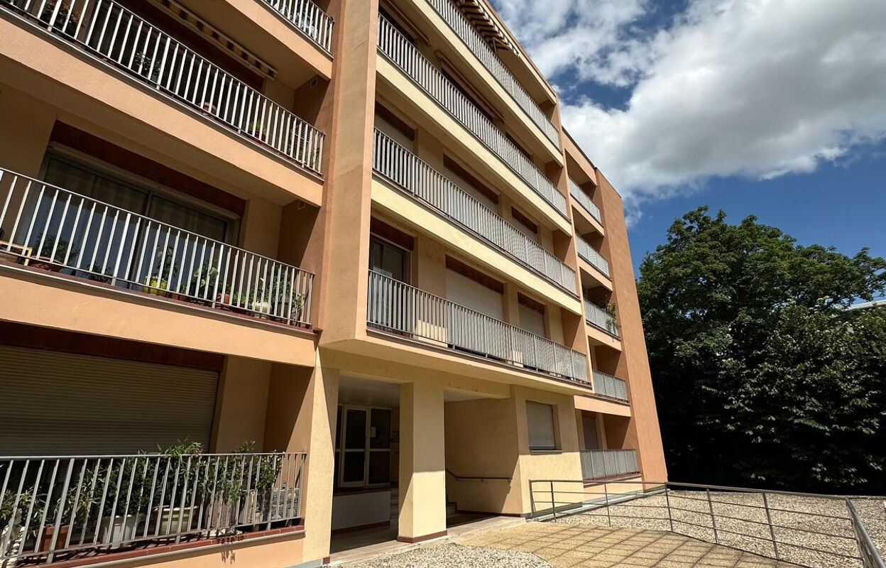 appartement 4 pièces 117 m2 à louer à Le Puy-en-Velay (43000)