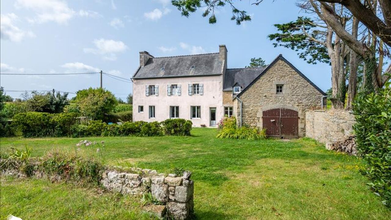 maison 6 pièces 194 m2 à vendre à Plounéour-Brignogan-Plages (29890)