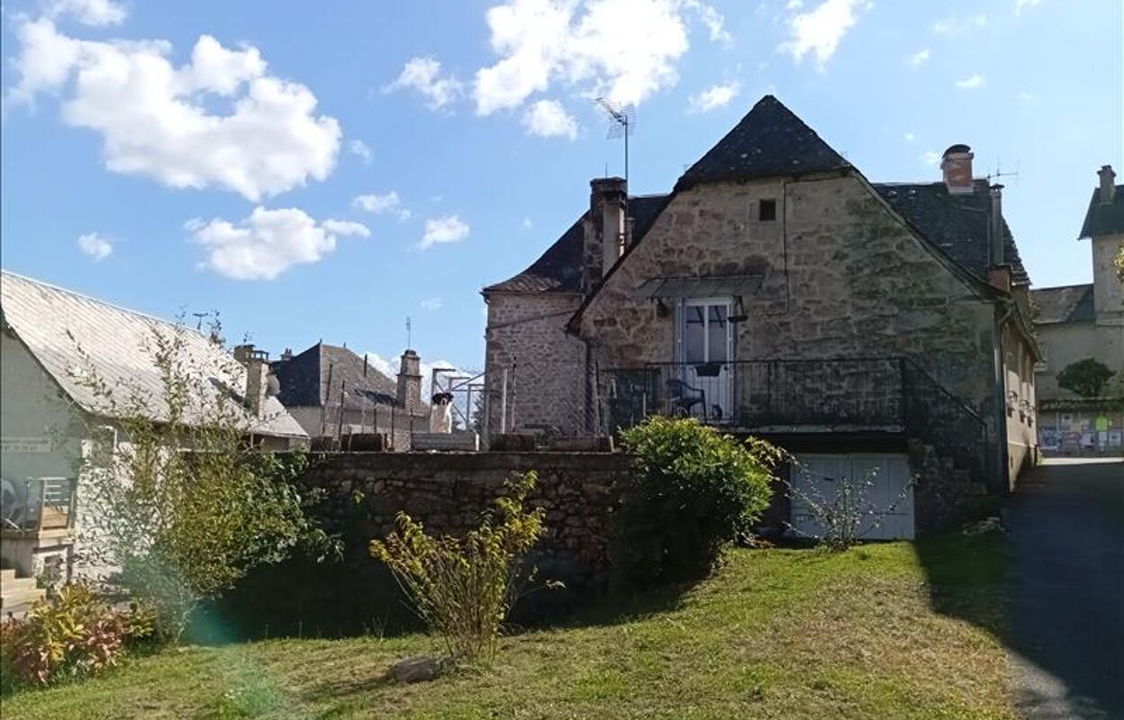 maison 3 pièces 72 m2 à vendre à La Roche-Canillac (19320)