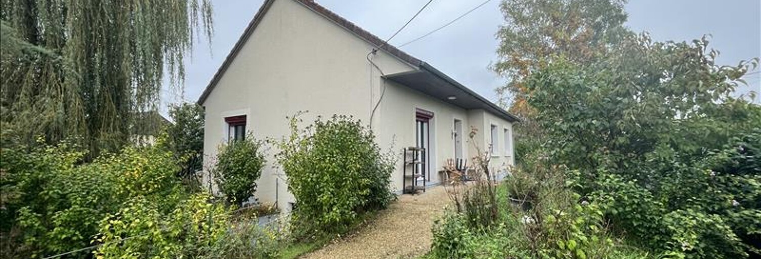 Maison 5 Pièces 93 m² à vendre à Mehun-sur-Yèvre (18500)