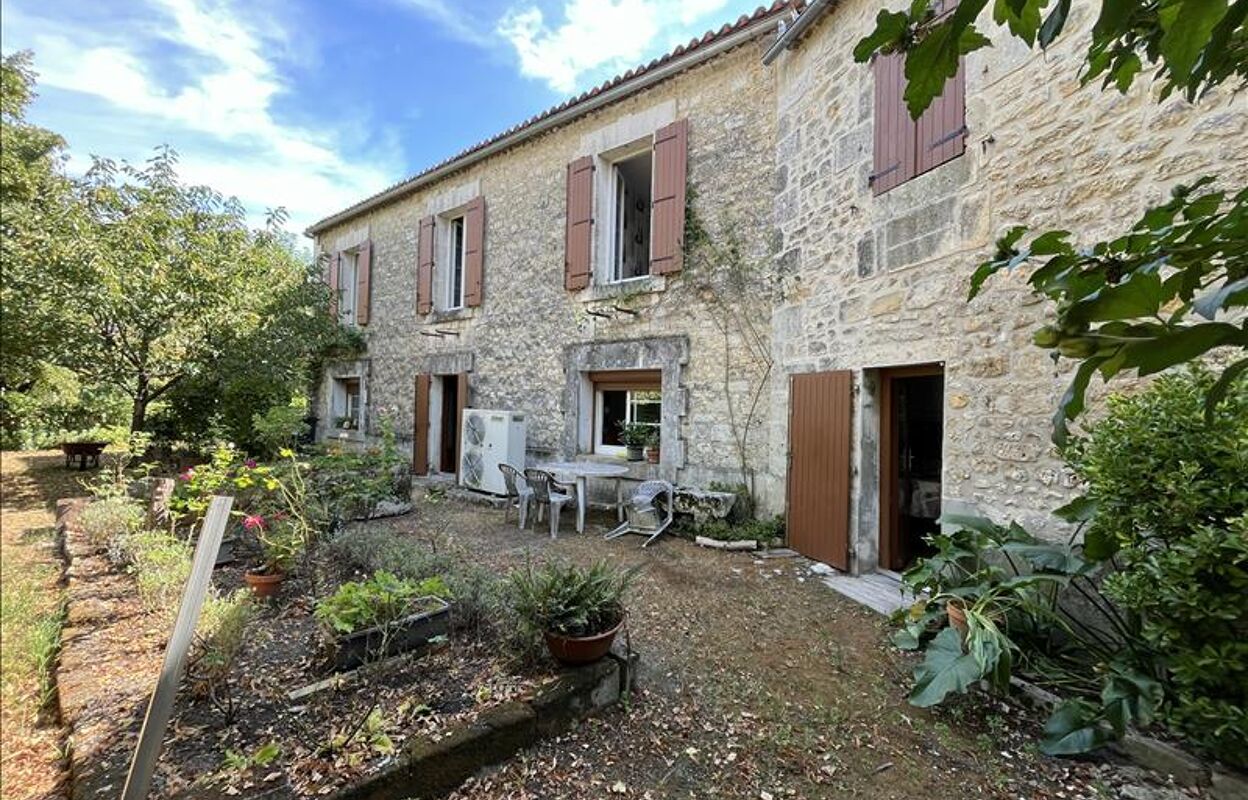 maison 9 pièces 211 m2 à vendre à La Couronne (16400)