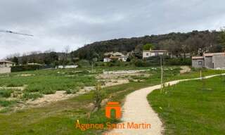 Terrain  572 m² à vendre à Sauzet (26740)