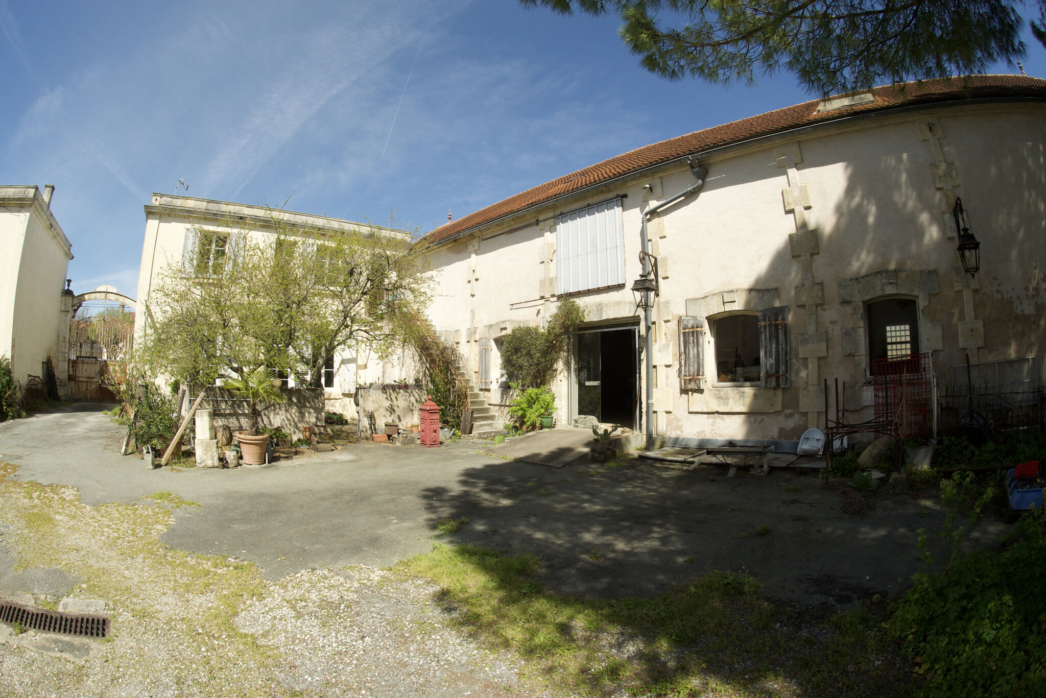Immeuble  à vendre Saint-Jean-d'Angély 17400