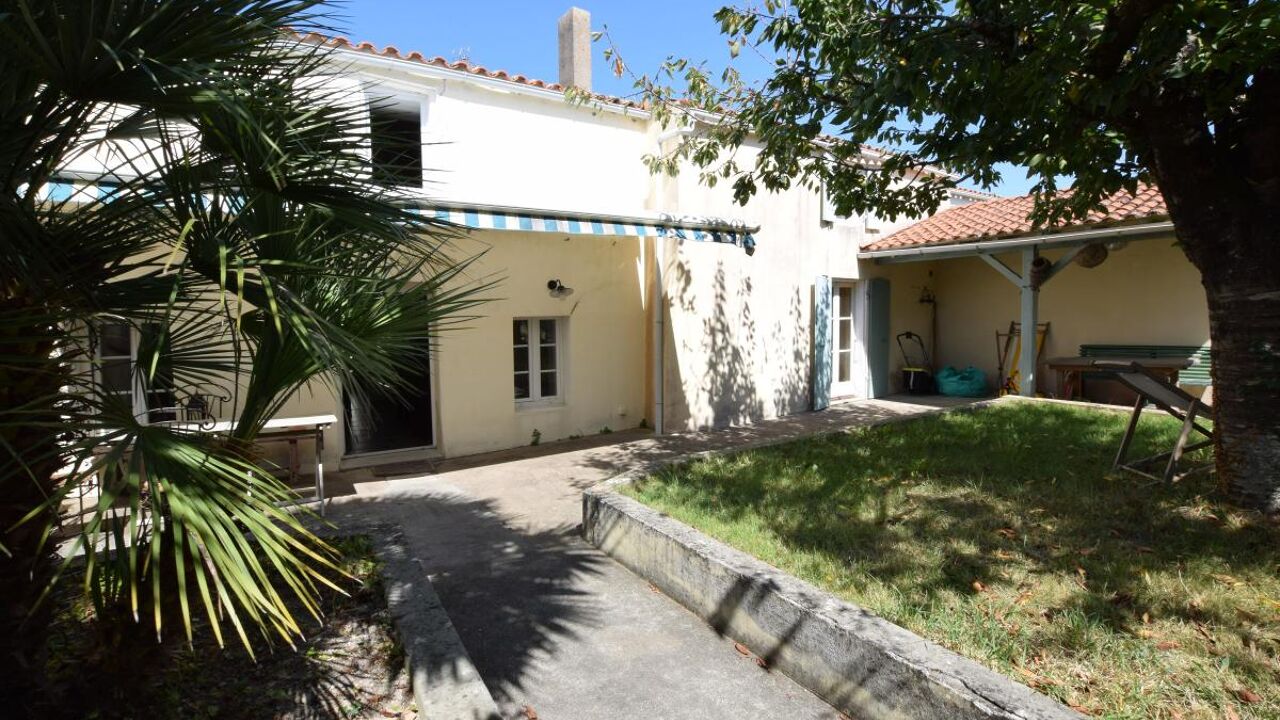 maison 5 pièces 200 m2 à vendre à Esnandes (17137)