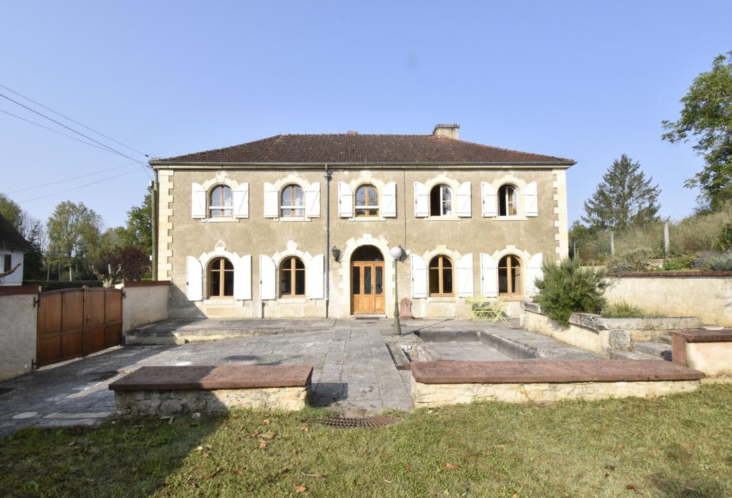Maison À Vendre — photo 1