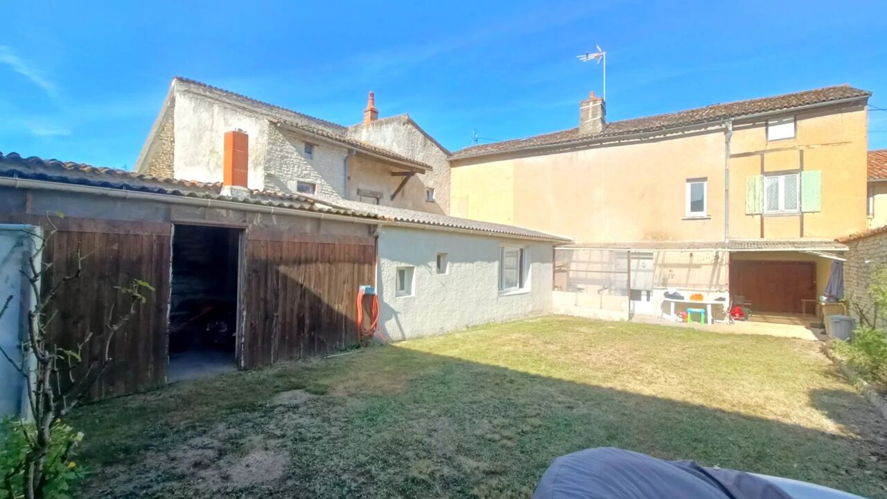 maison 6 pièces 104 m2 à vendre à Neuville-de-Poitou (86170)