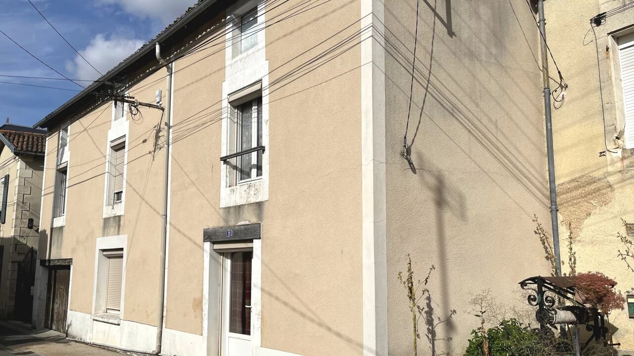 maison 6 pièces 104 m2 à vendre à Neuville-de-Poitou (86170)