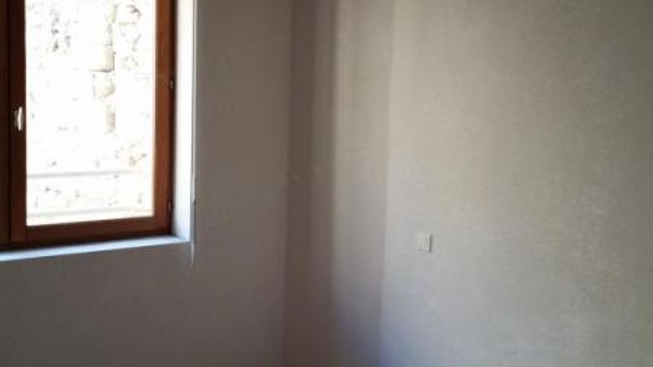 appartement 3 pièces 75 m2 à louer à Arles (13200)