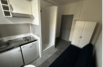 location appartement 350 € CC /mois à proximité de Marseille 15 (13015)