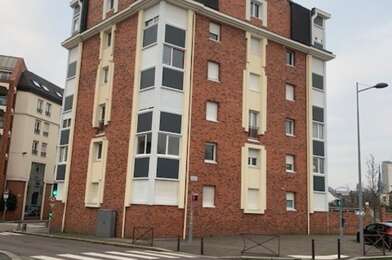 Appartement 4 pièces 152751 €