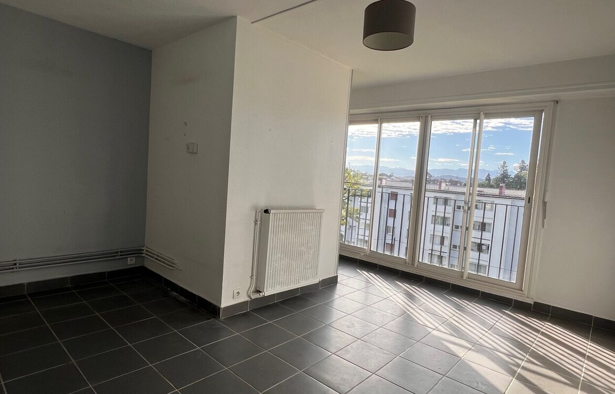 appartement 1 pièces 27 m2 à vendre à Billère (64140)