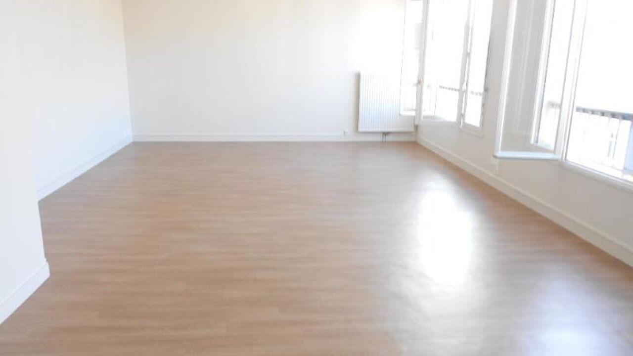 appartement 5 pièces 97 m2 à louer à Angers (49000)