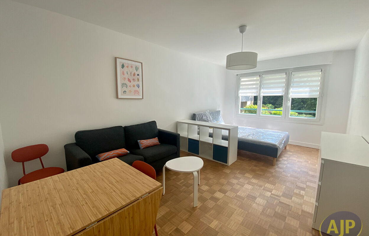 appartement 1 pièces 33 m2 à louer à Nantes (44000)