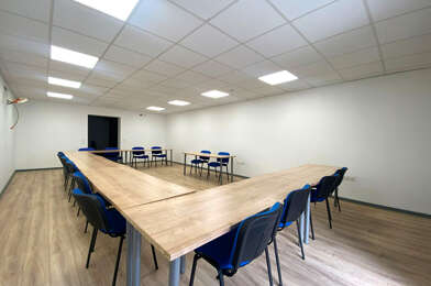 Commerce  149000 €