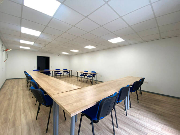 PAU CENTRE, LOCAL D'ACTIVITE 175 M² — photo 1