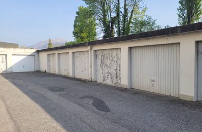 location garage 94 € CC /mois à proximité de Saint-Georges-de-Commiers (38450)