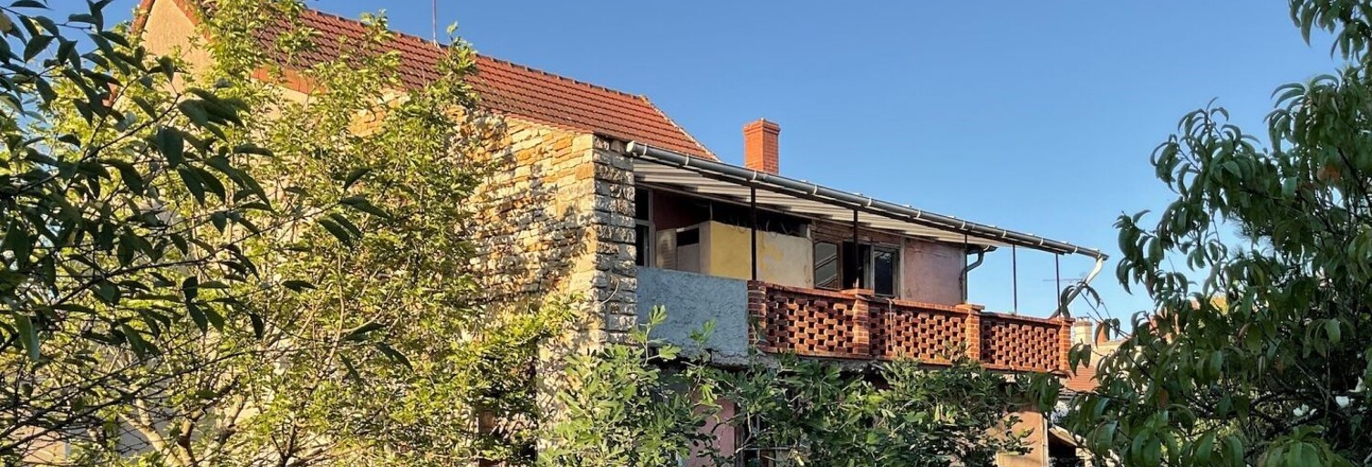 Maison 4 Pièces 111 m² à vendre à Salornay-sur-Guye (71250)