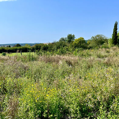 Terrain 770 m²