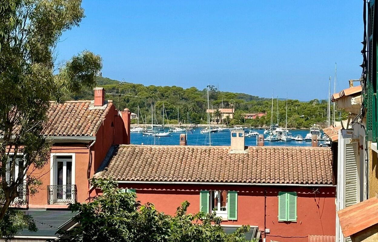 appartement 4 pièces 74 m2 à vendre à Hyères (83400)