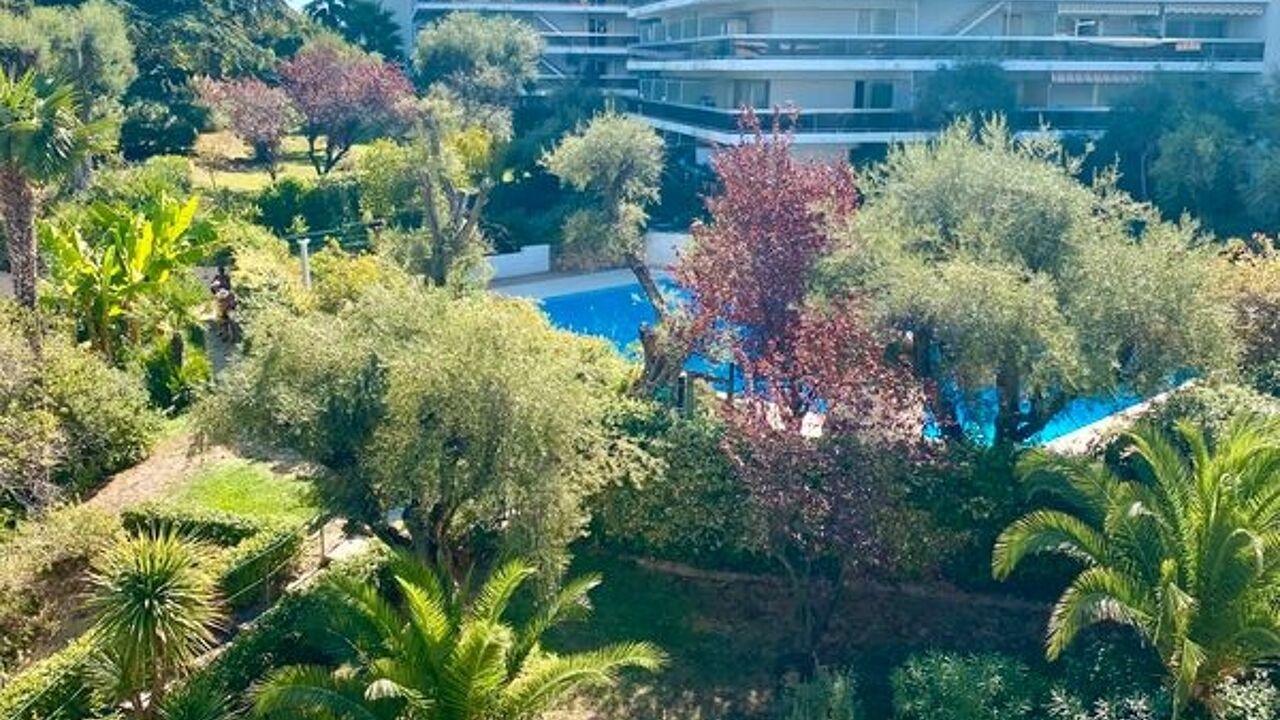 appartement 2 pièces 43 m2 à vendre à Antibes (06600)