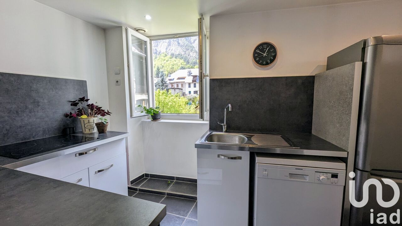 maison 3 pièces 71 m2 à vendre à Le Bourg-d'Oisans (38520)