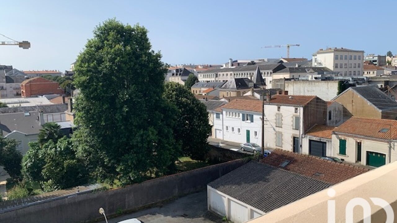 appartement 4 pièces 76 m2 à vendre à La Roche-sur-Yon (85000)