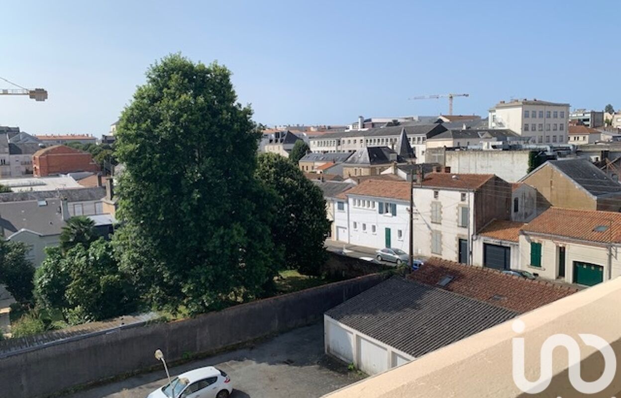 appartement 4 pièces 76 m2 à vendre à La Roche-sur-Yon (85000)