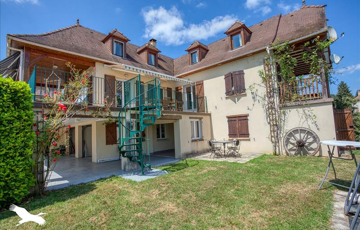 maison 5 pièces 186 m2 à vendre à Saint-Sozy (46200)