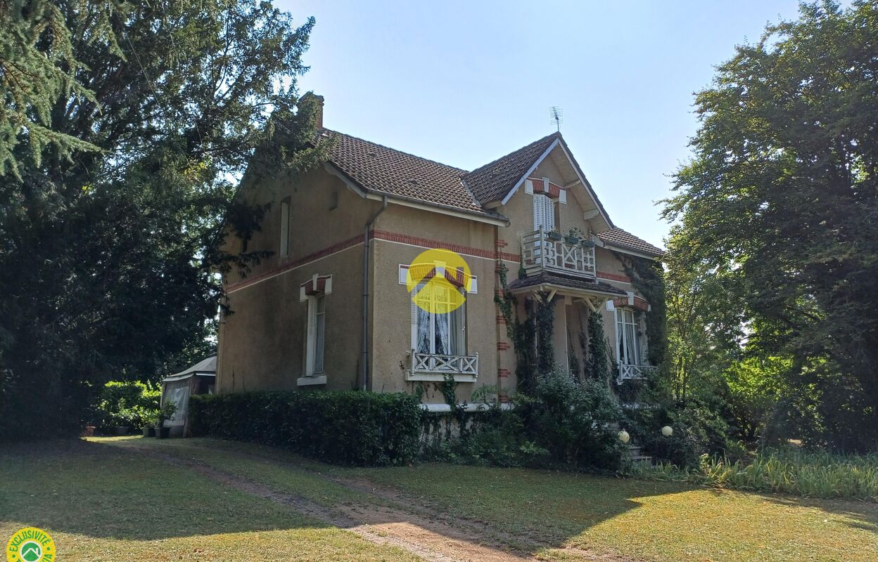 maison 7 pièces 120 m2 à vendre à Chârost (18290)