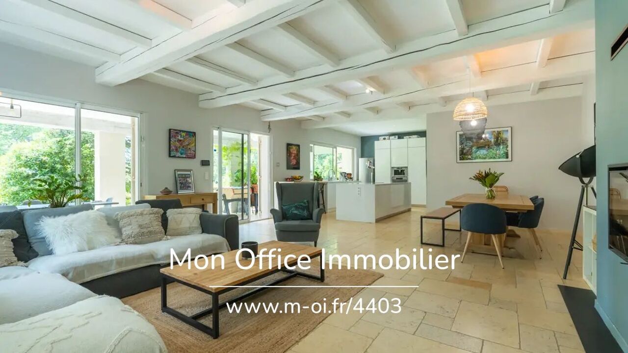 maison 7 pièces 250 m2 à vendre à Ventabren (13122)