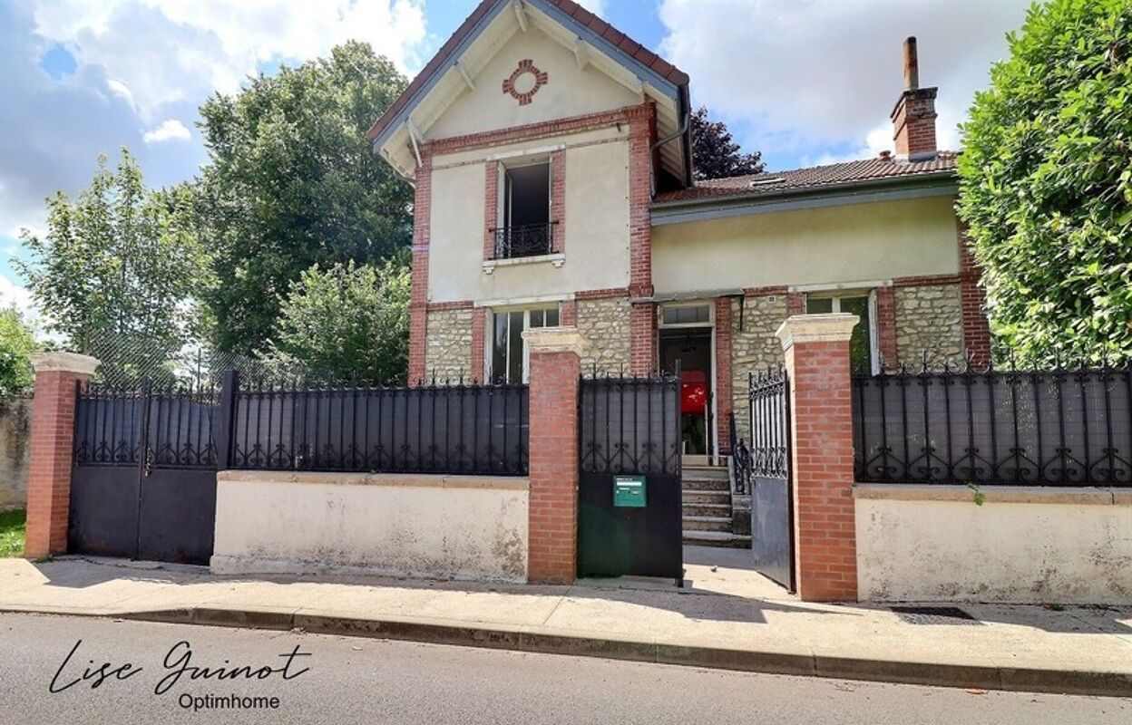 maison 4 pièces 98 m2 à vendre à Maule (78580)