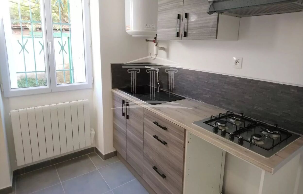 appartement 2 pièces 31 m2 à louer à Sorgues (84700)