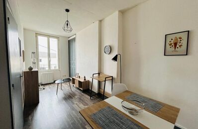 location appartement 350 € CC /mois à proximité de Châtellerault (86100)