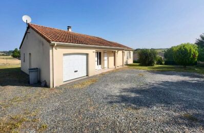 location maison 850 € CC /mois à proximité de Oyré (86220)