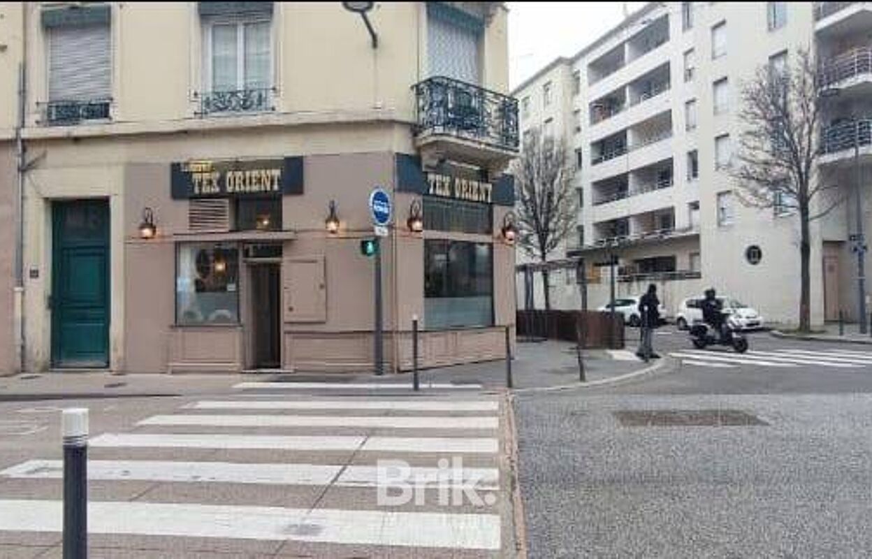 commerce  pièces 60 m2 à vendre à Villeurbanne (69100)