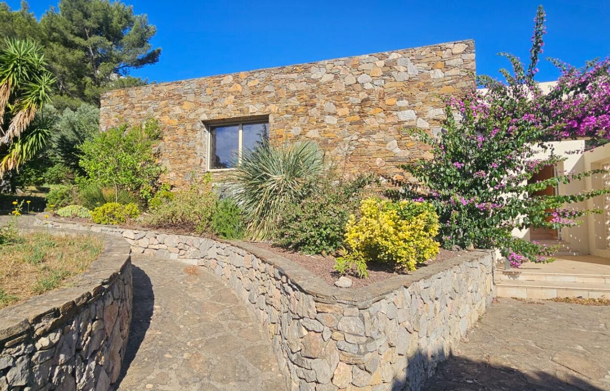 maison 6 pièces 166 m2 à vendre à Toulon (83200)