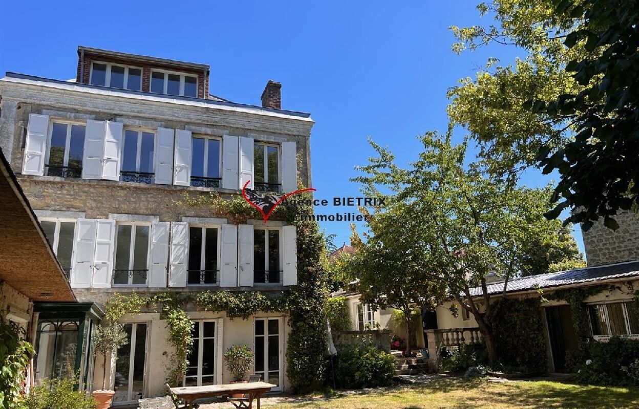 maison 14 pièces 264 m2 à vendre à L'Isle-Adam (95290)