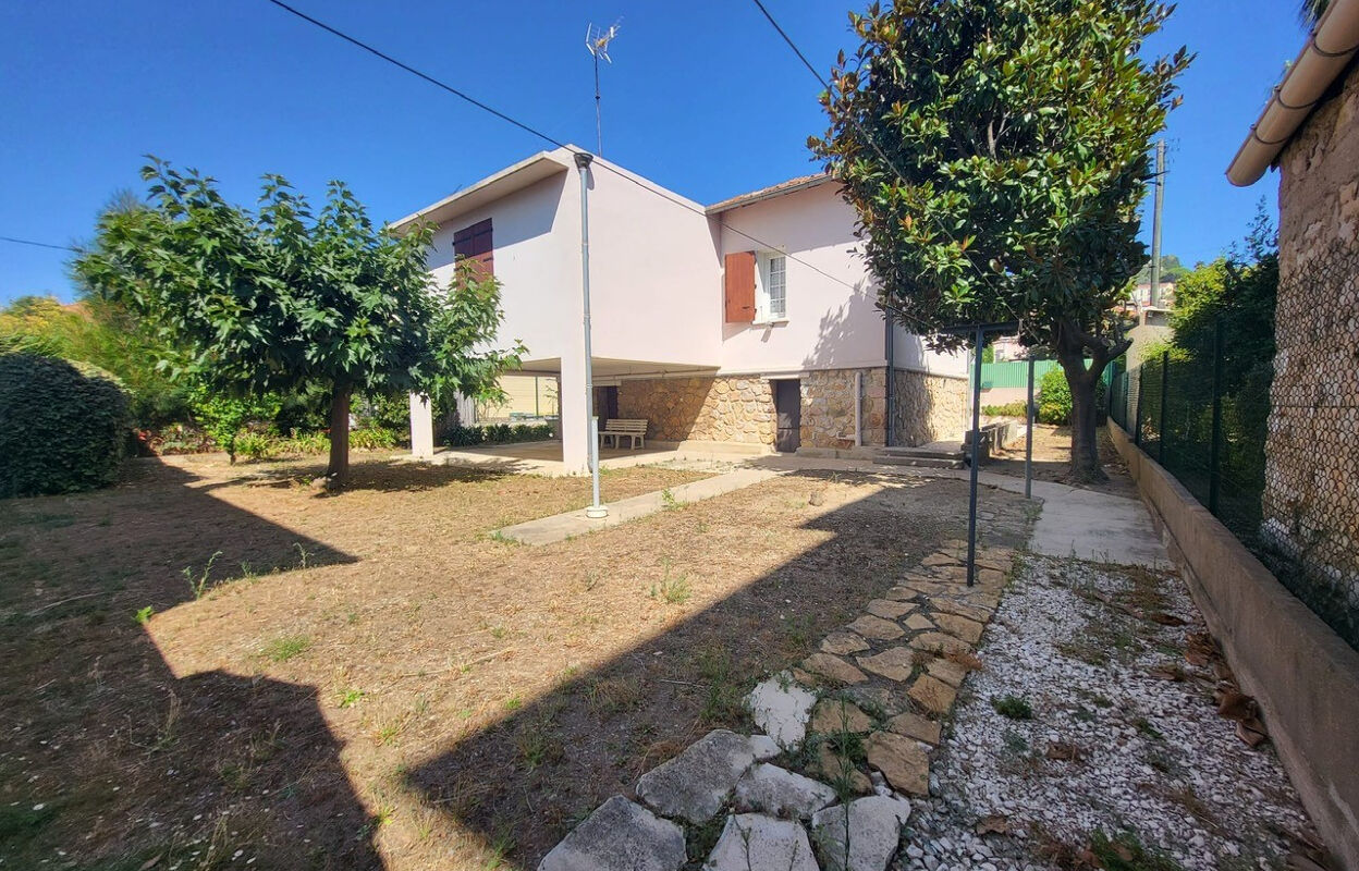 maison 4 pièces 82 m2 à vendre à Hyères (83400)