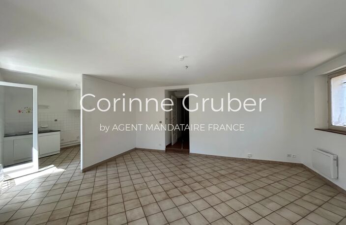 EXCLUSIVITÉ - Digne, Type 4 de 83 m2 avec cave et parking. — photo 5