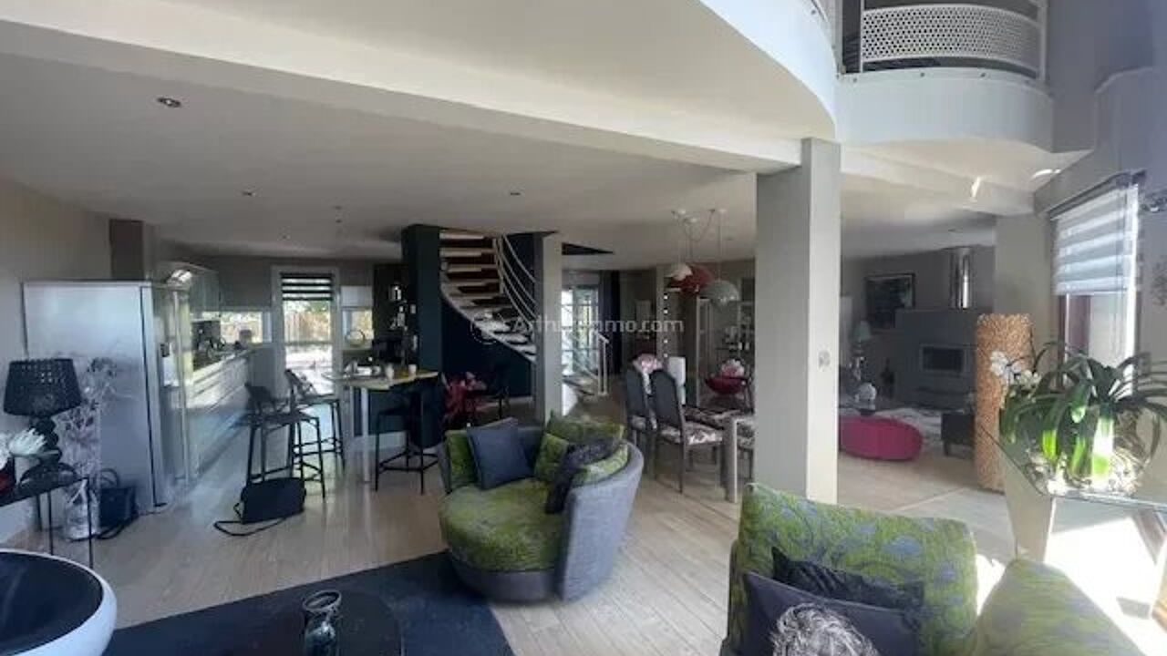 maison 7 pièces 211 m2 à vendre à Neufchâteau (88300)