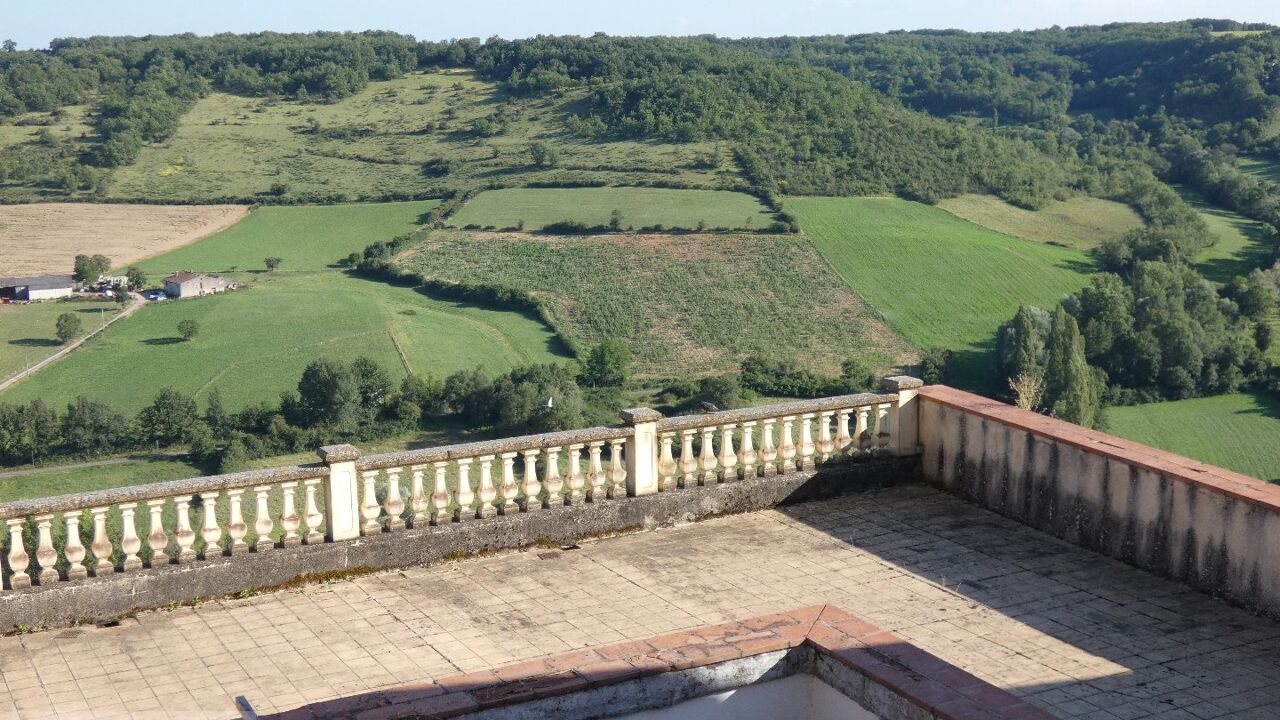 maison 15 pièces 375 m2 à vendre à Cordes-sur-Ciel (81170)