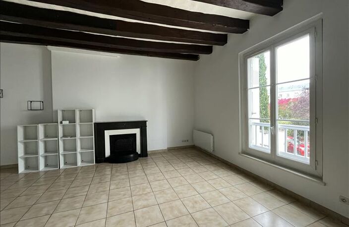 Vente appartement 5 pièces 83 m² Loches (37600) — photo 3