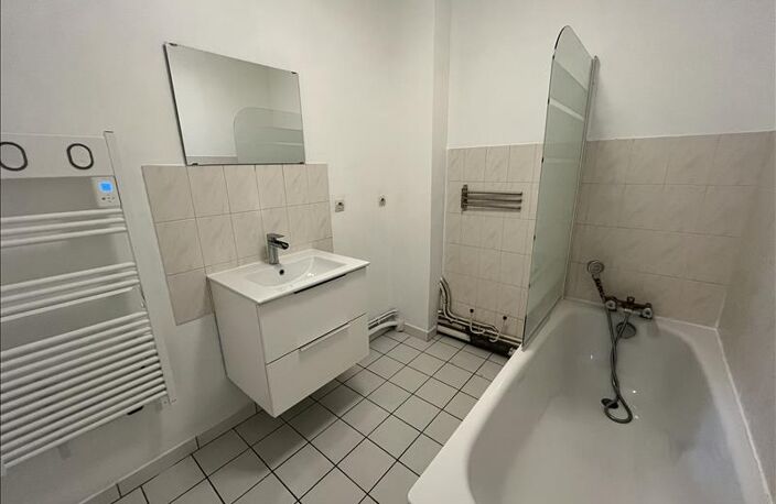Vente appartement 5 pièces 83 m² Loches (37600) — photo 5