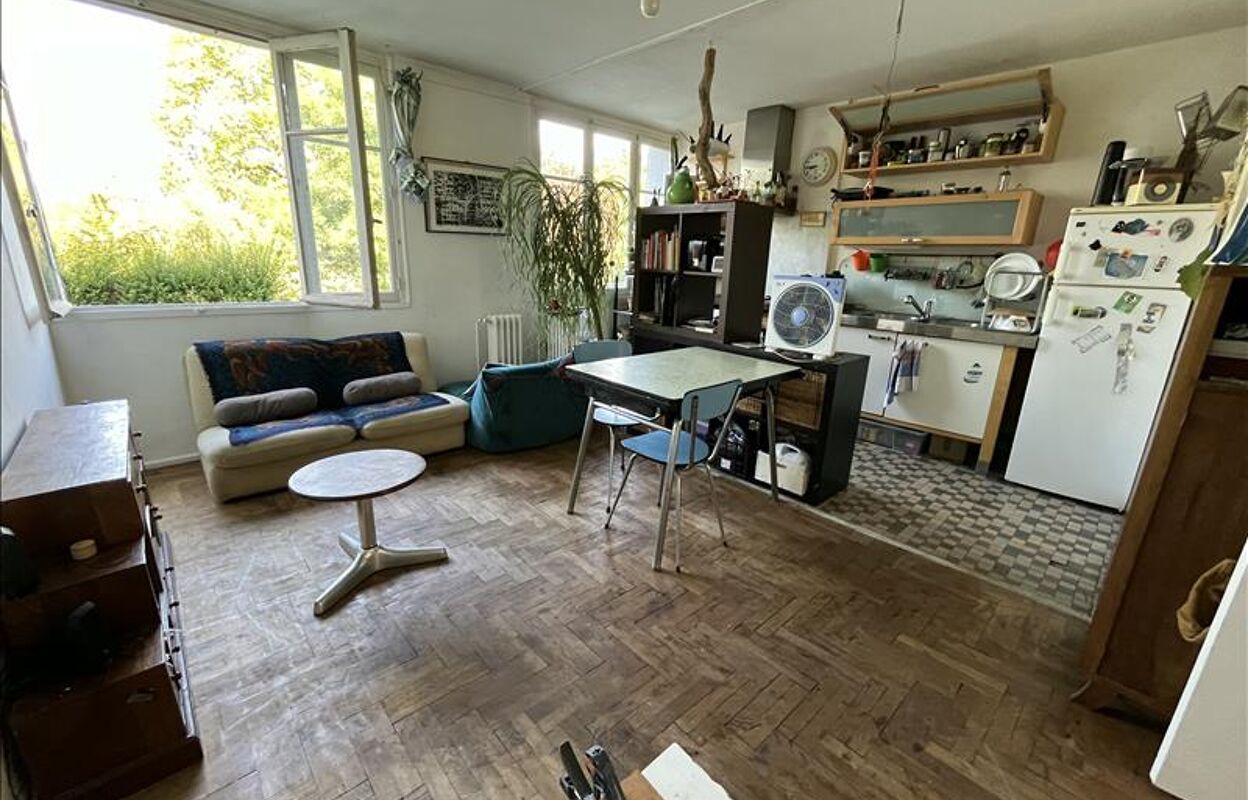 appartement 2 pièces 51 m2 à vendre à Lyon 4 (69004)