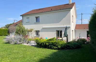 maison 8 pièces 195 m2 à vendre à Mirecourt (88500)