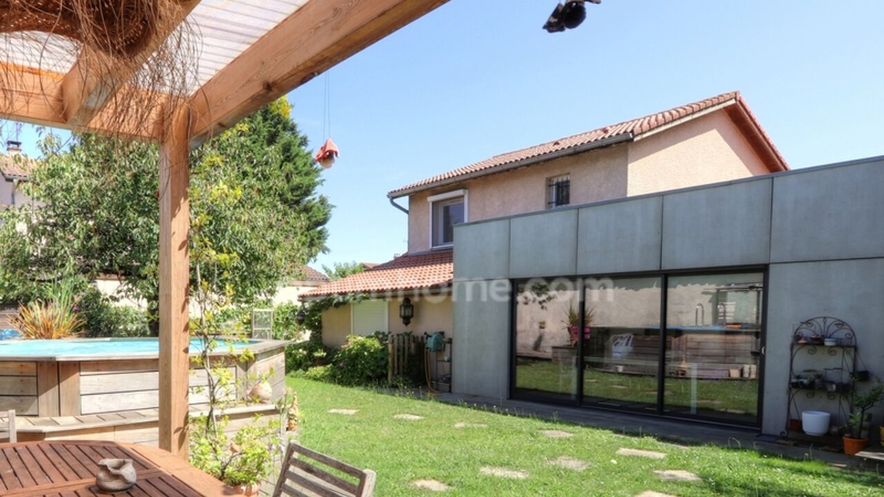 maison 7 pièces 166 m2 à vendre à Saint-André-de-Corcy (01390)