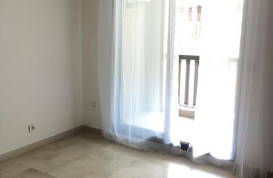 location appartement 1 150 € CC /mois à proximité de Vallauris (06220)