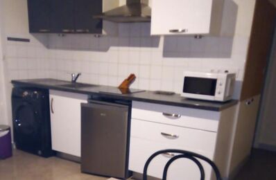 location appartement 430 € CC /mois à proximité de Pays de la Loire