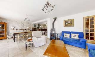 Maison 6 Pièces 250 m² à vendre à Servais (02700)