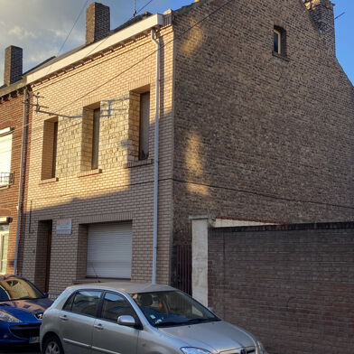 Maison 9 pièces 90 m²